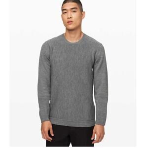 Lululemon Alpine Air Crew Heathered Core Medium Grey Small